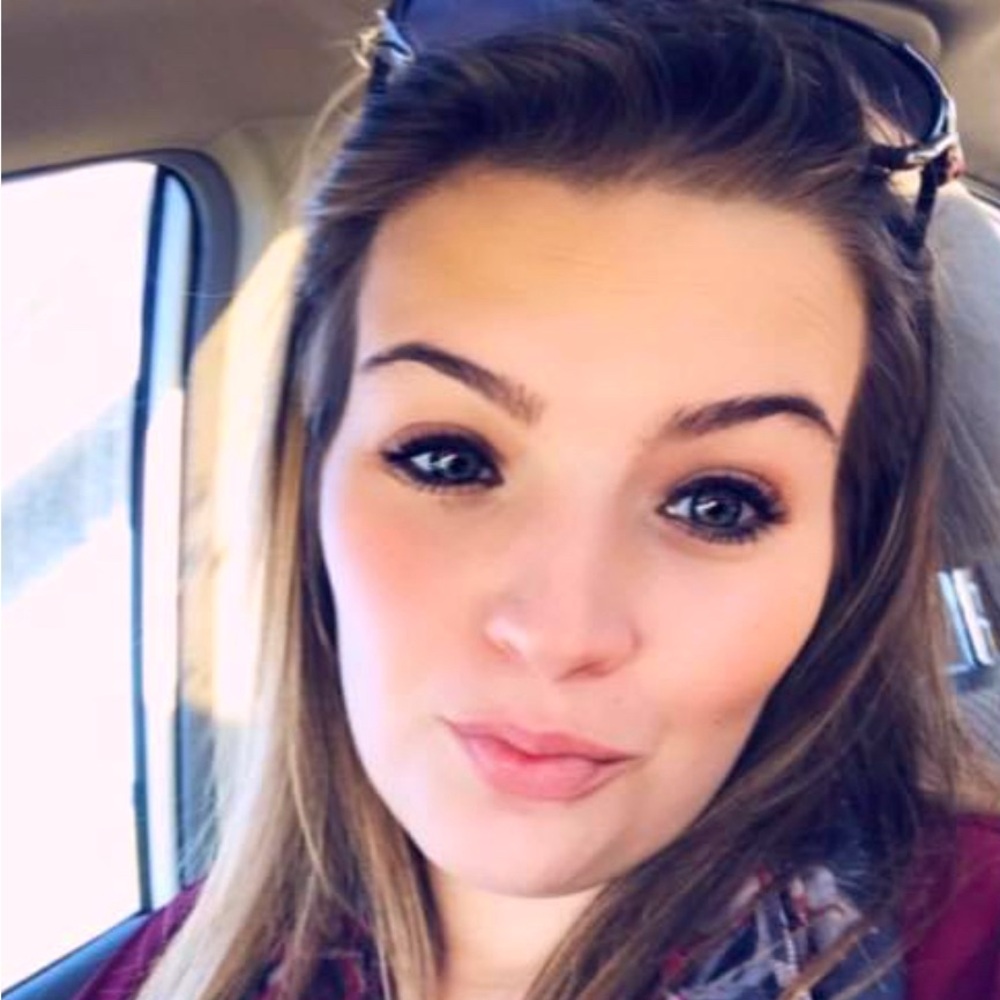 Meet your Posher, Helen